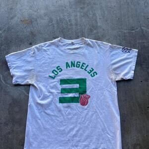 Eminem The Monster Tour Rose Bowl 2014 White T-Shirt Pit Stains Mens Size Large